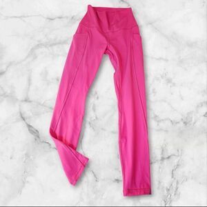 Lululemon Size 4 Pink HR Aligns with Pockets 25"